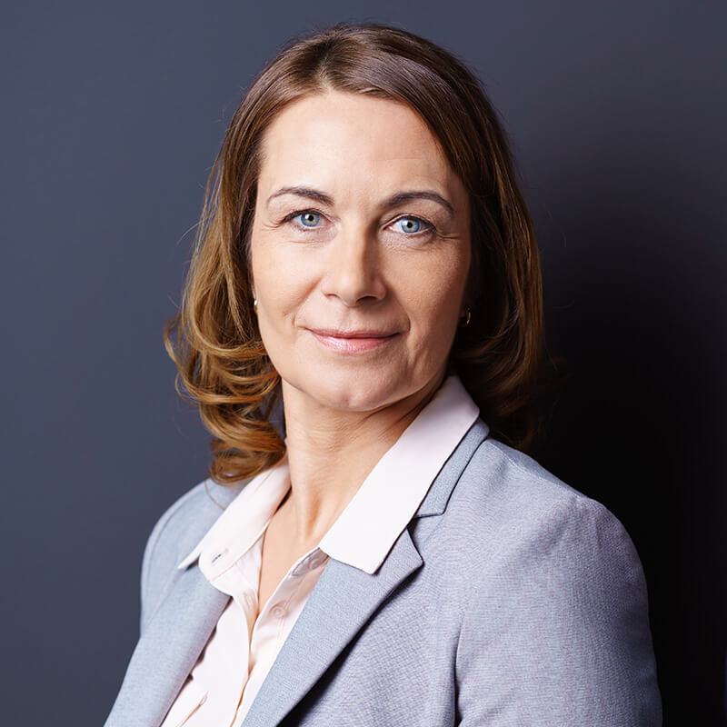 Dr. Katharina Mueller